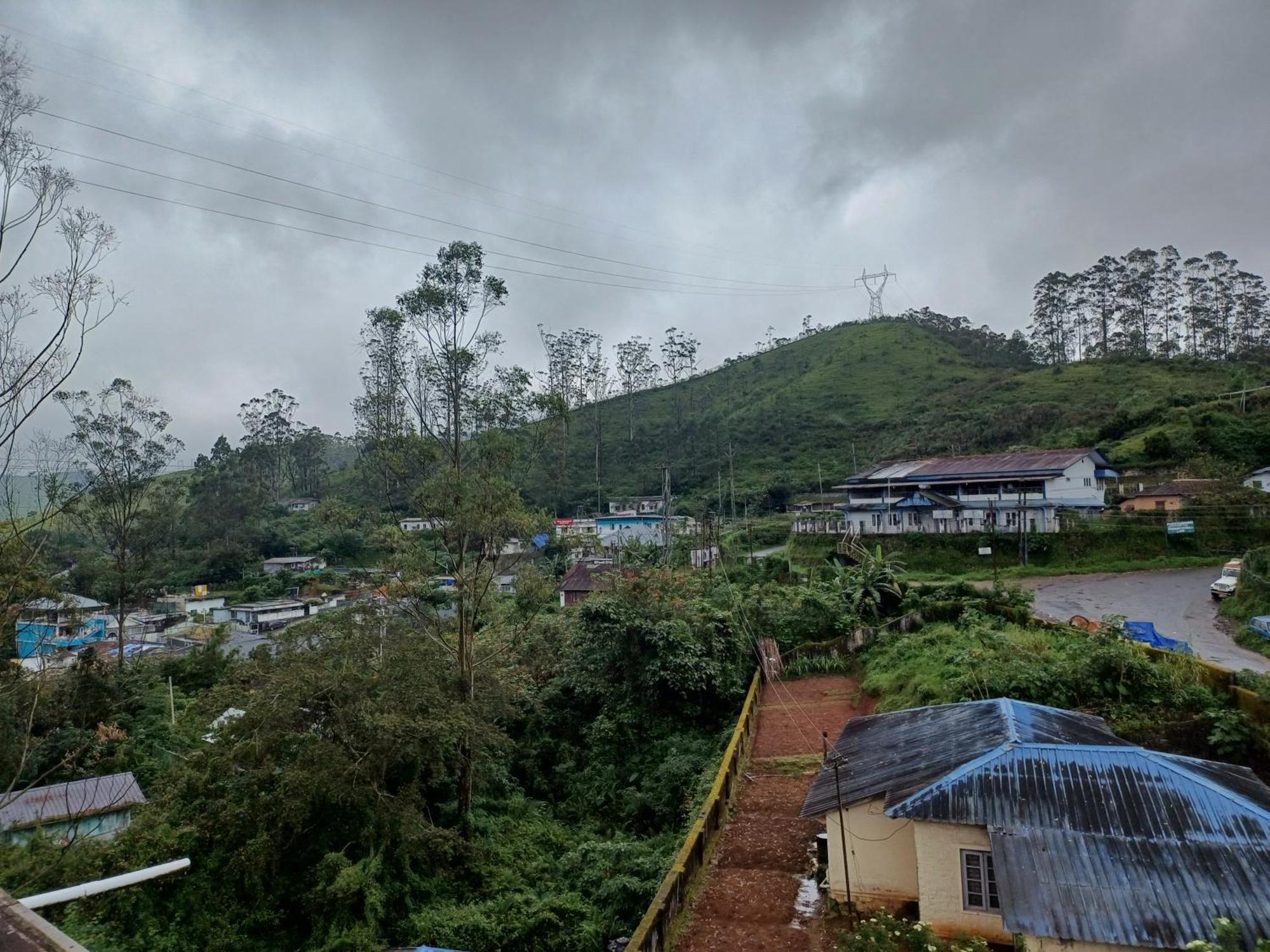 Hotelgurubhavan Munnar Εξωτερικό φωτογραφία