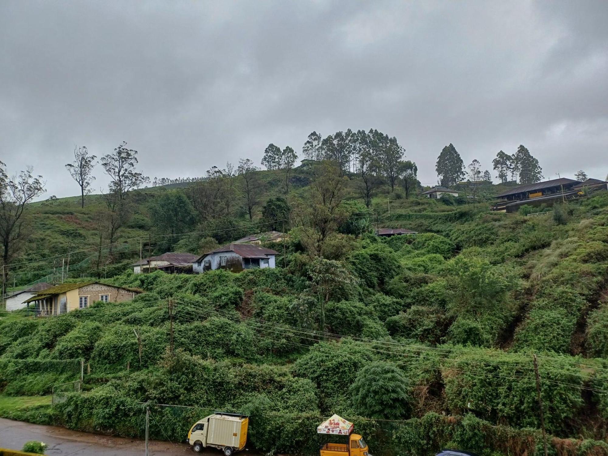 Hotelgurubhavan Munnar Εξωτερικό φωτογραφία