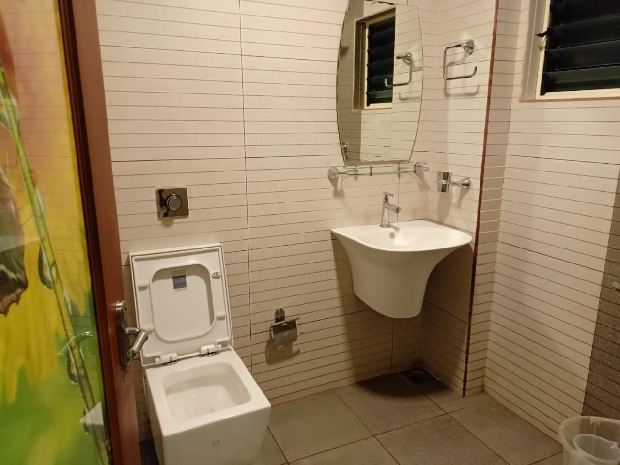 Hotelgurubhavan Munnar Εξωτερικό φωτογραφία